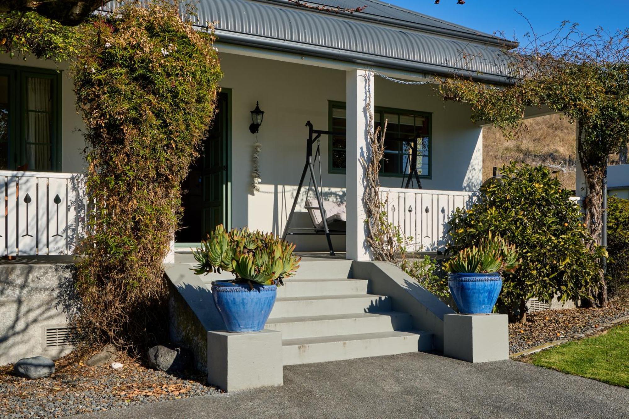 Ludstone Villa - A Charming Family Home Kaikoura Exterior foto
